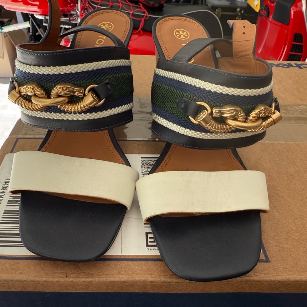Tory Burch Black and Cream Platform Sandals